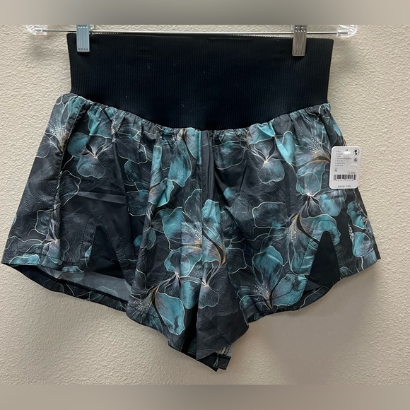 free people movement Pants - FP Movement by Free People New/Tags Medium Black and Teal Floral Athletic Shorts